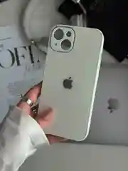 Белый чехол для iPhone 13, со стеклянной панелью и защитой камеры