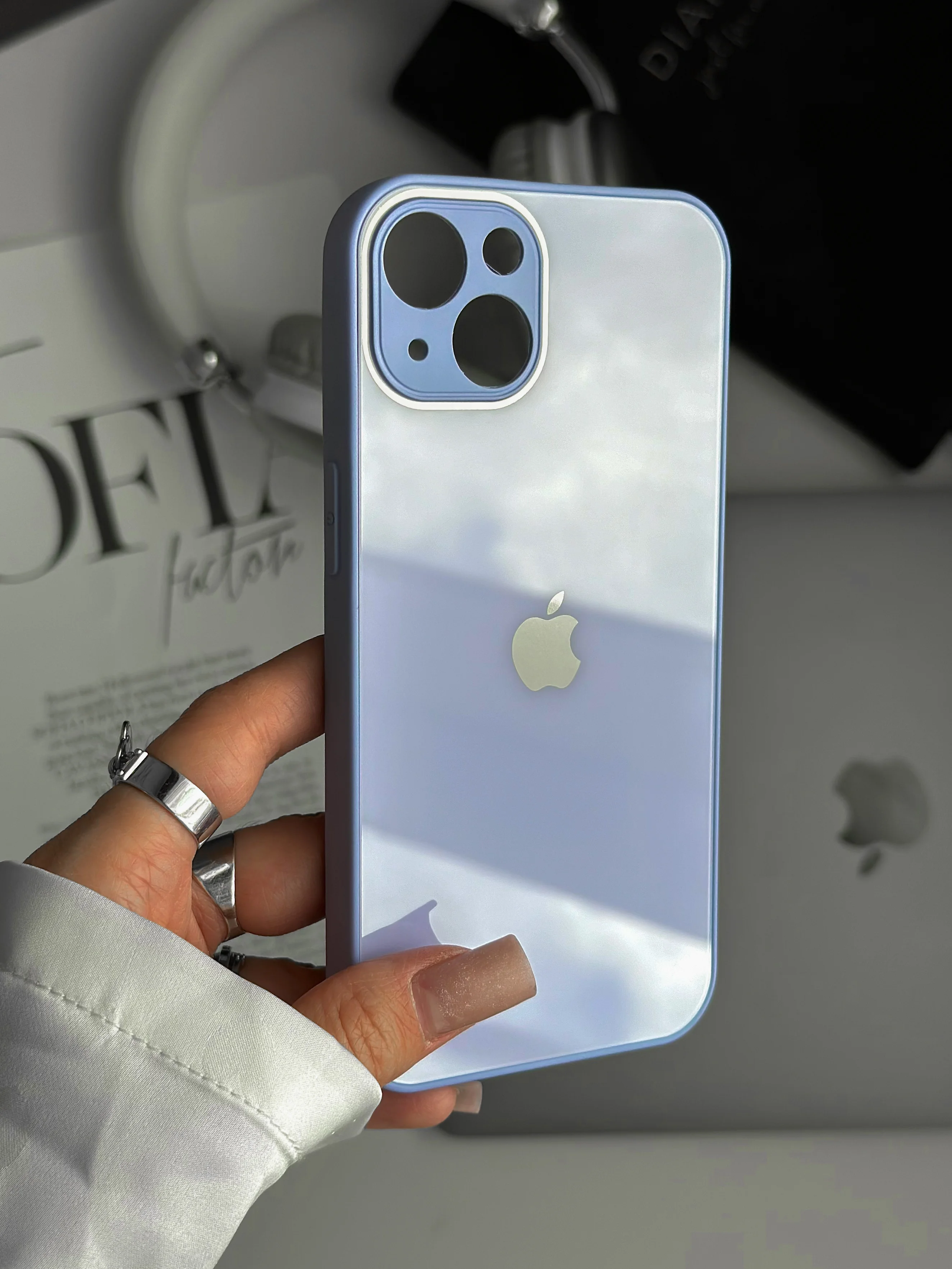 Лавандовый чехол для iPhone 13, со стеклянной панелью и защитой камеры