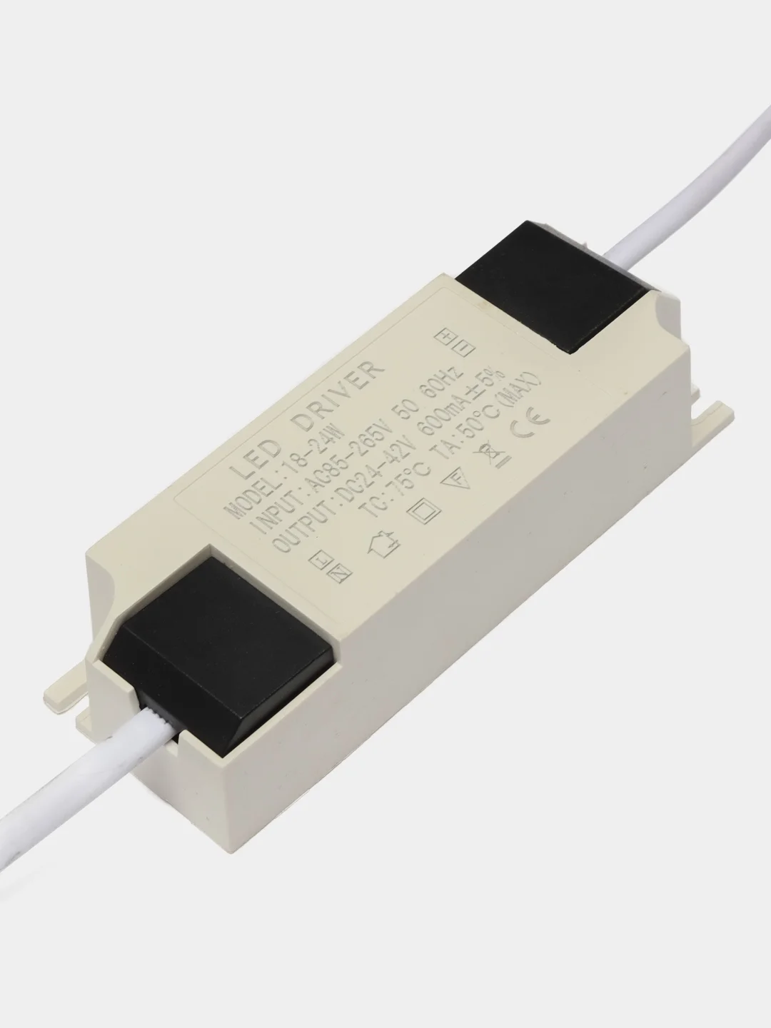 Драйвер светодиодов вход 220V выход 600ma 18-24W в корпусе