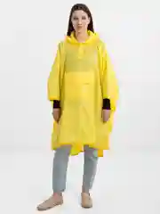 Желтый пончо