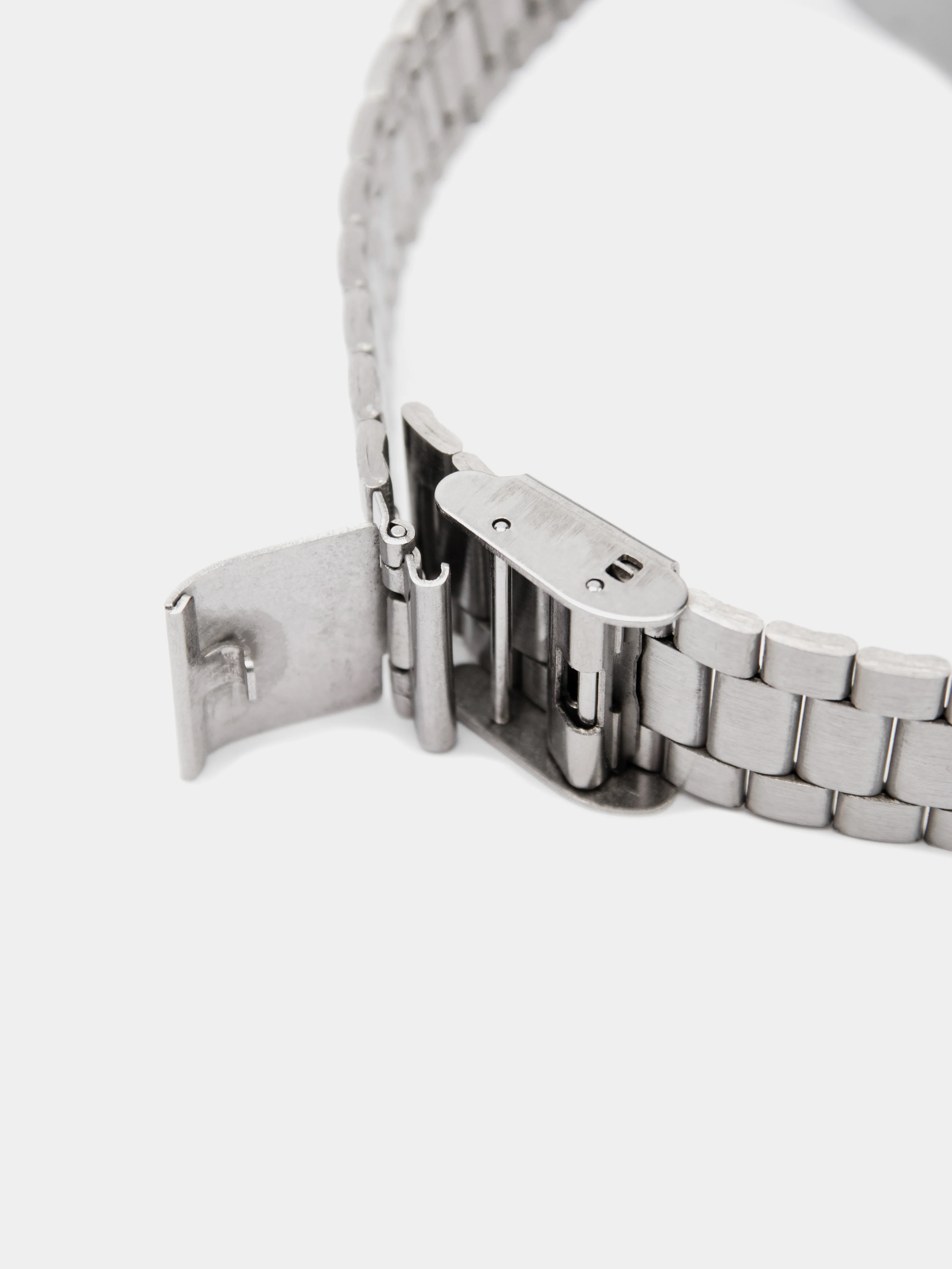 Серебряный часы мужские наручные Casio