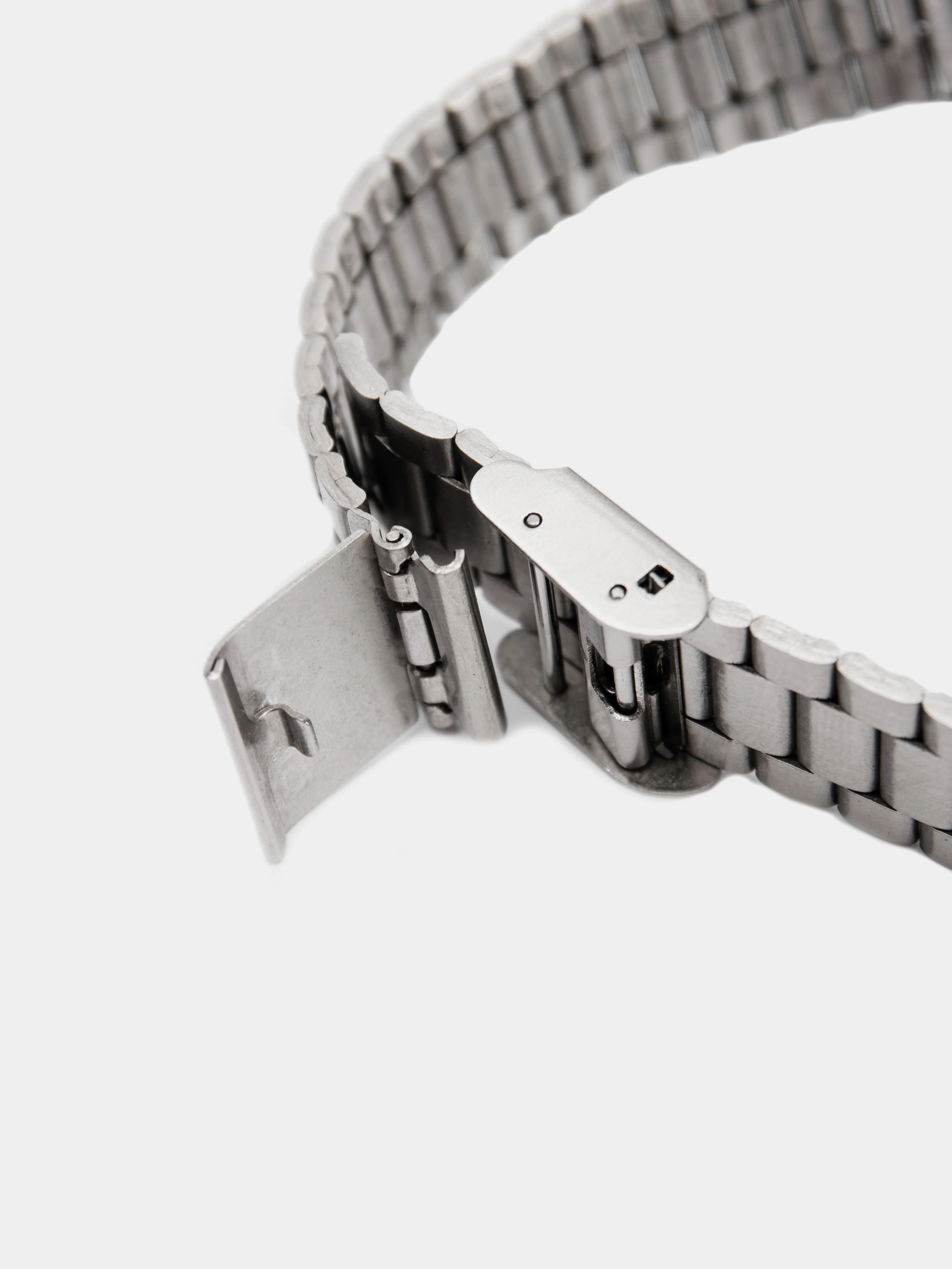 Серебряный часы мужские наручные Casio