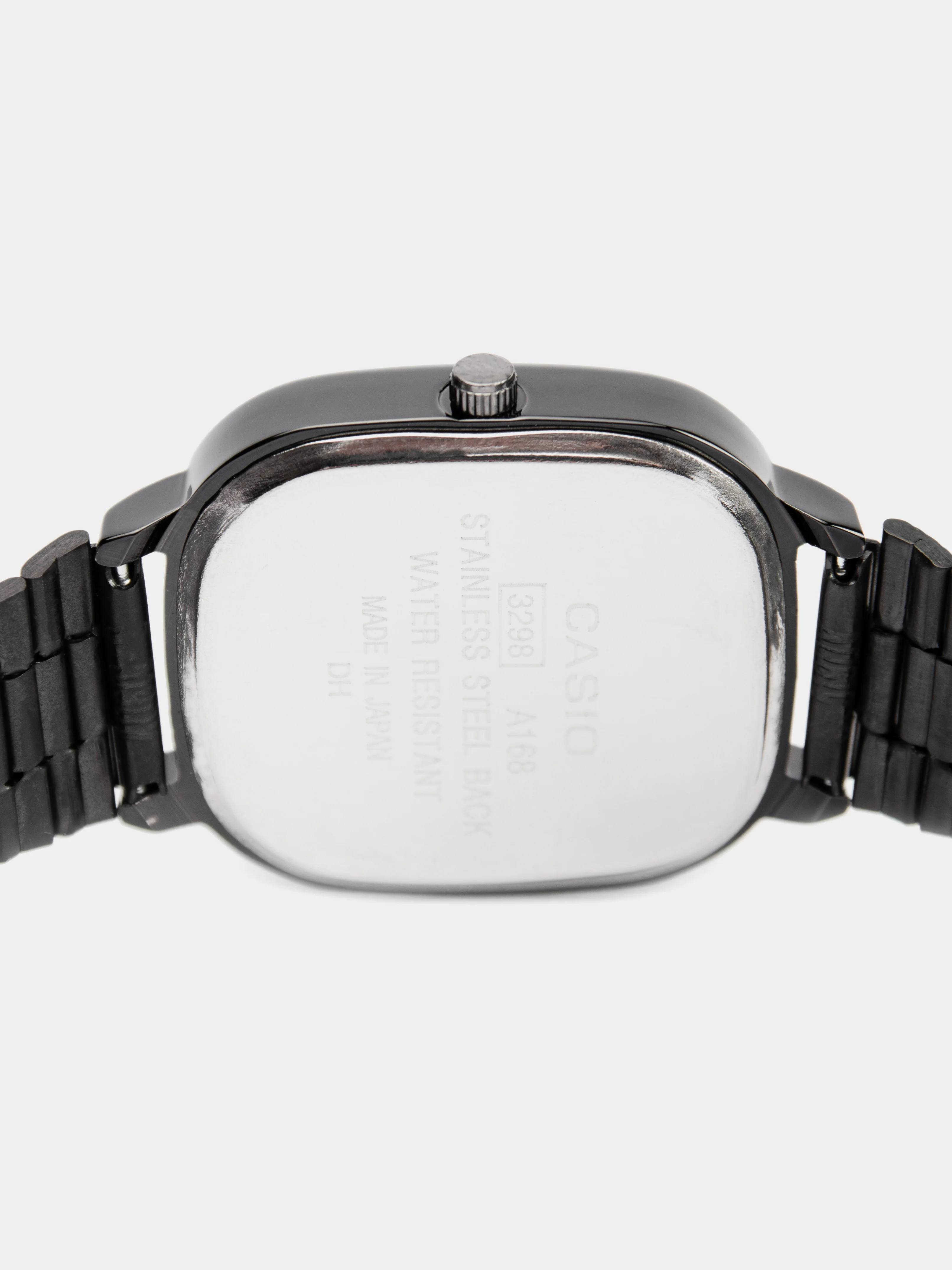 Угольный часы мужские наручные Casio