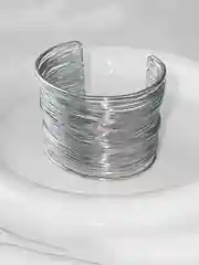 Серебряный женский широкий браслет