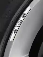 Алюминиевая наклейка на обод диска в стиле AMG для LADA Vesta, Granta, XRay, Priora