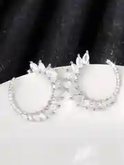 Серебряный женские серьги - гвоздики со стразами