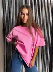Розовый футболка женская