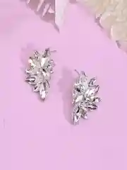 Женские серьги со стразами