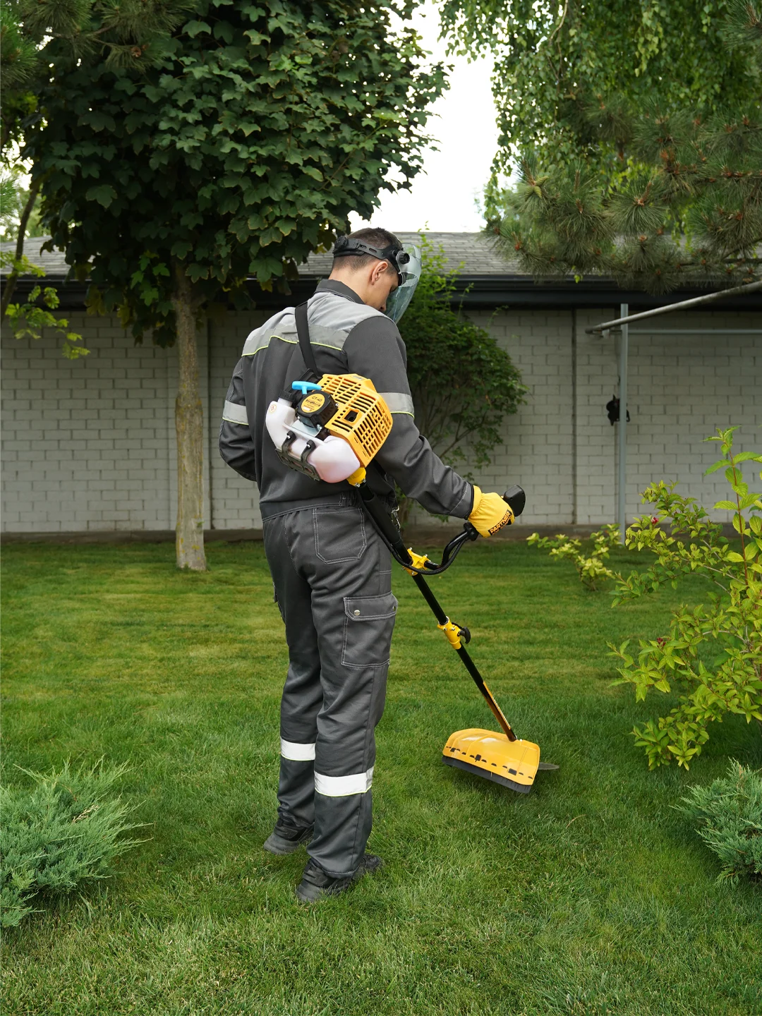 Триммер кусторез бензиновый для травы садовый Partner for Garden GT 40, ширина  44 см