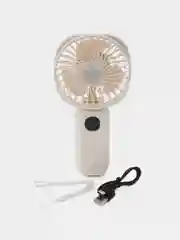 Белый мини вентилятор ручной/Портативный c Led-дисплеем и Power Bank / 4 Режима скорости