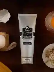 Парфюмированный гель для душа Белый Мускус White Musk 250 мл