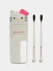 Белый набор зубных щёток с футляром Hello Kitty, My Melody, Kuromi щётка Куроми, Хэллоу Китти