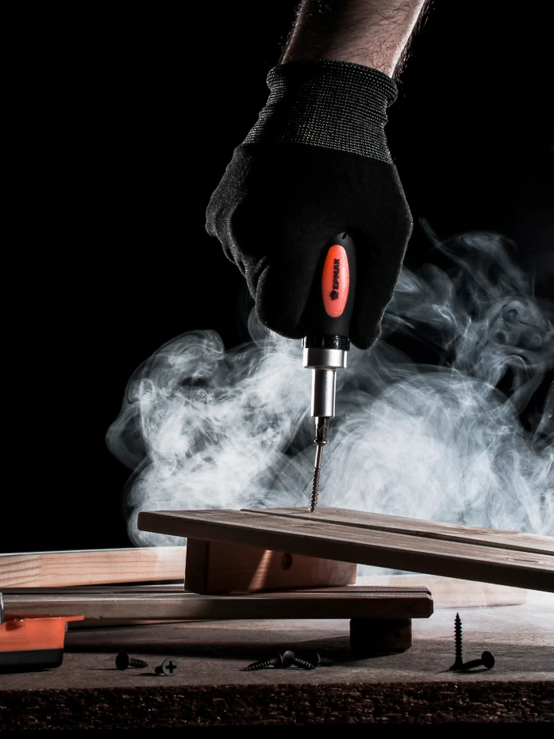 Реверсивная отвертка с держателем для бит, 36 бит