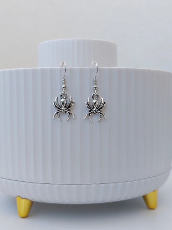Серьги женские паук
