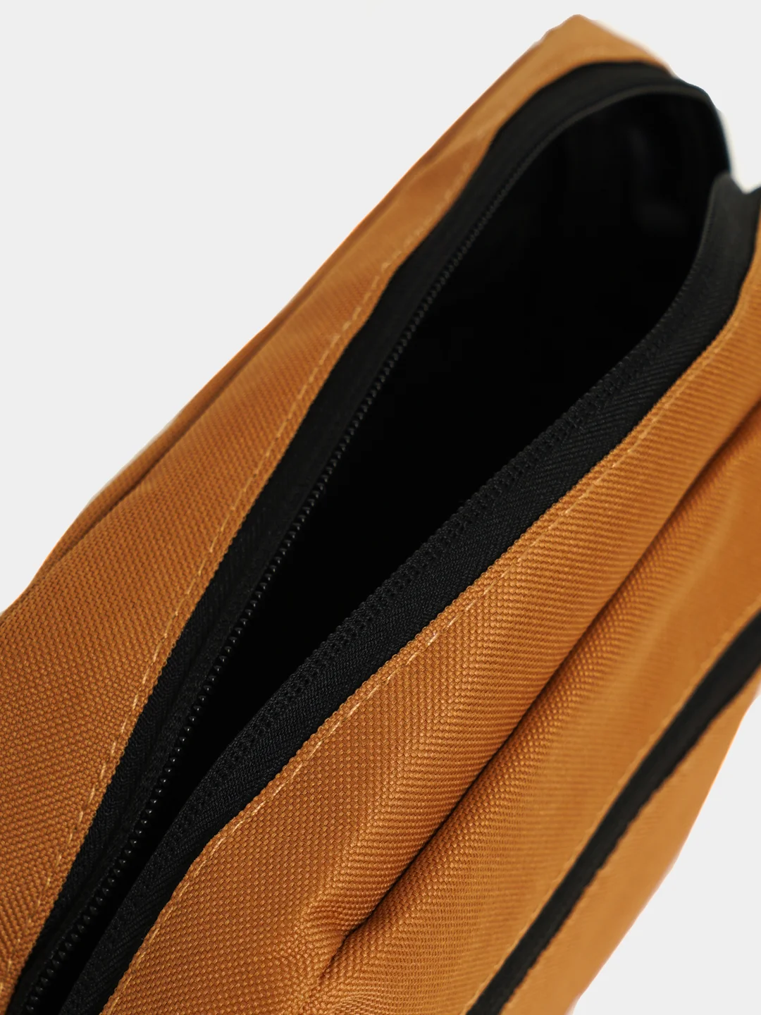 Бежевый сумка Carhartt, с плечевым ремнем