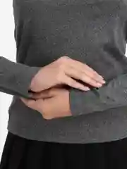 Серый топ с открытыми плечами