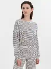 Белый костюм женский в полоску