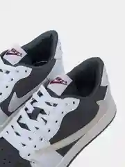 Коричневый мужские кроссовки с логотипом Nike Air Jordan low