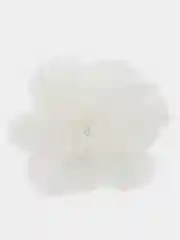 Молочный брошь цветок из ткани
