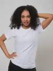 Белый футболка женская