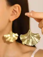 Золотой серьги Листья/ массивные/вечерние/ Лепестки