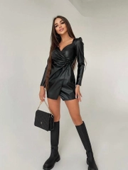 Платье из эко кожи на запах