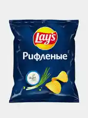 Картофельные чипсы Lays Рифленые, со вкусом Сметаны и Лука, 70г