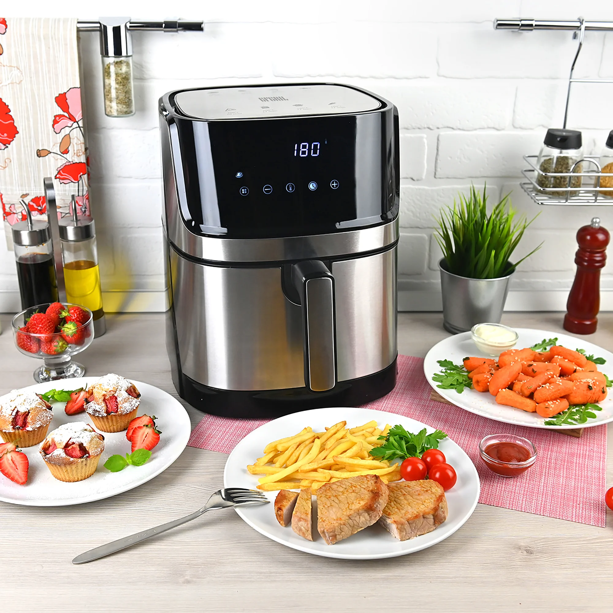 Аэрогриль GFGRIL GFA-6000, технология Rapid Air, дисплей, 8 программ, 5.8 л