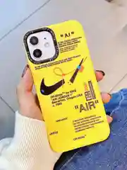 Желтый чехол на iPhone (Айфон) 11, 13, 12, 14, Pro, Max, Plus, силиконовый