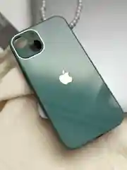 Зеленый чехол для iPhone 13, со стеклянной панелью и защитой камеры