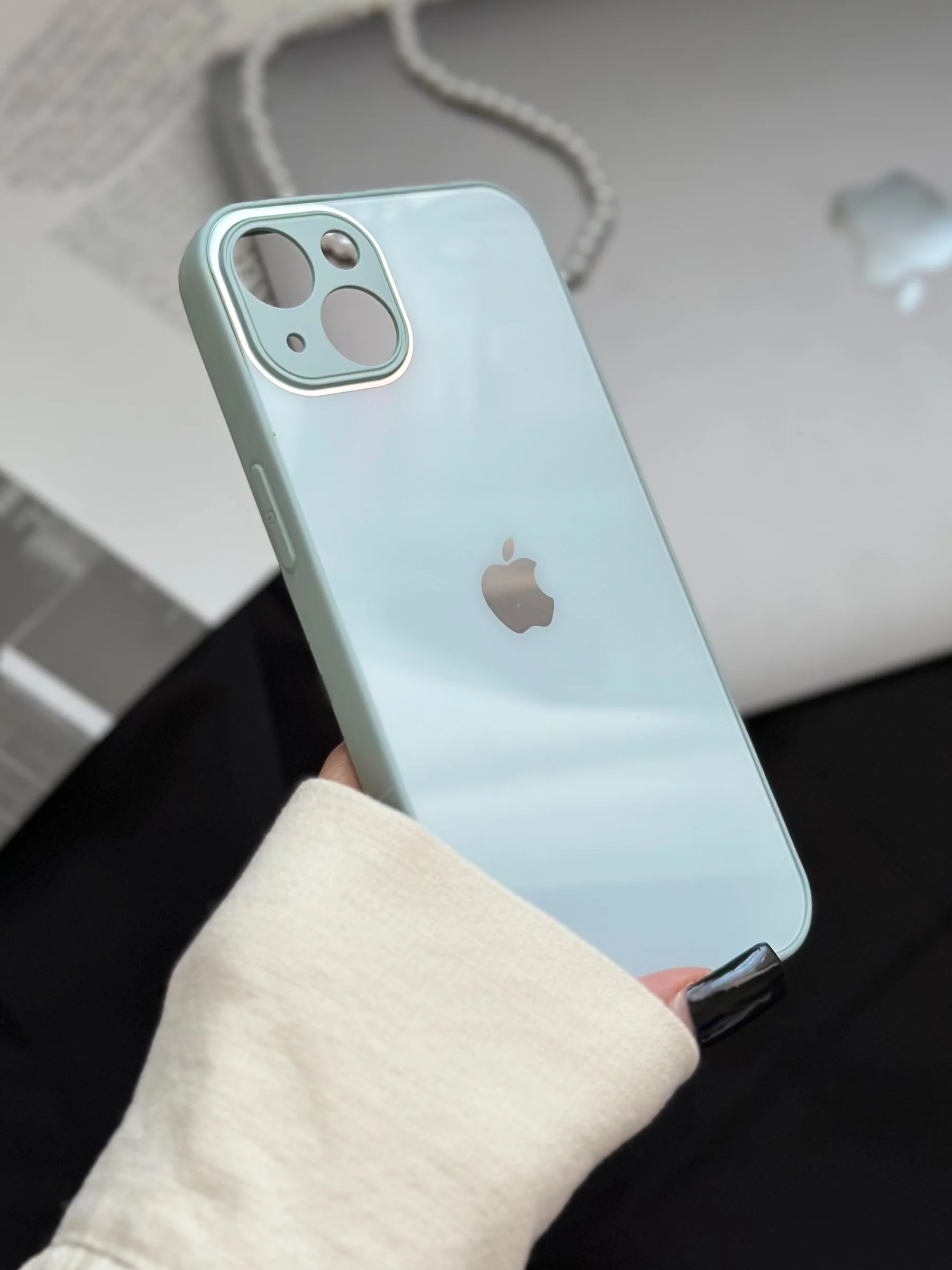Ледяной чехол на iPhone 13, со стеклянной панелью и защитой камеры