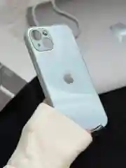 Ледяной чехол на iPhone 13, со стеклянной панелью и защитой камеры
