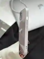 Бежевый меланж чехол на iPhone 13, со стеклянной панелью и защитой камеры