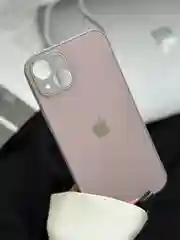 Бежевый меланж чехол на iPhone 13, со стеклянной панелью и защитой камеры