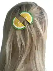 Желтый вязаные заколочки , 2 штуки