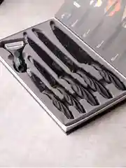 Угольный набор кухонных ножей