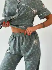 Зеленый пижама женская