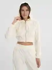 Белый спортивный костюм