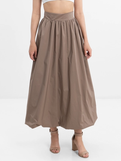 Юбка астындағы пирсингтер