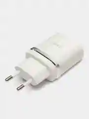 Белый сетевая зарядка USB