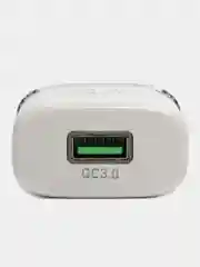 Белый сетевая зарядка USB