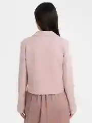 Пудровый стильный кроп пиджак