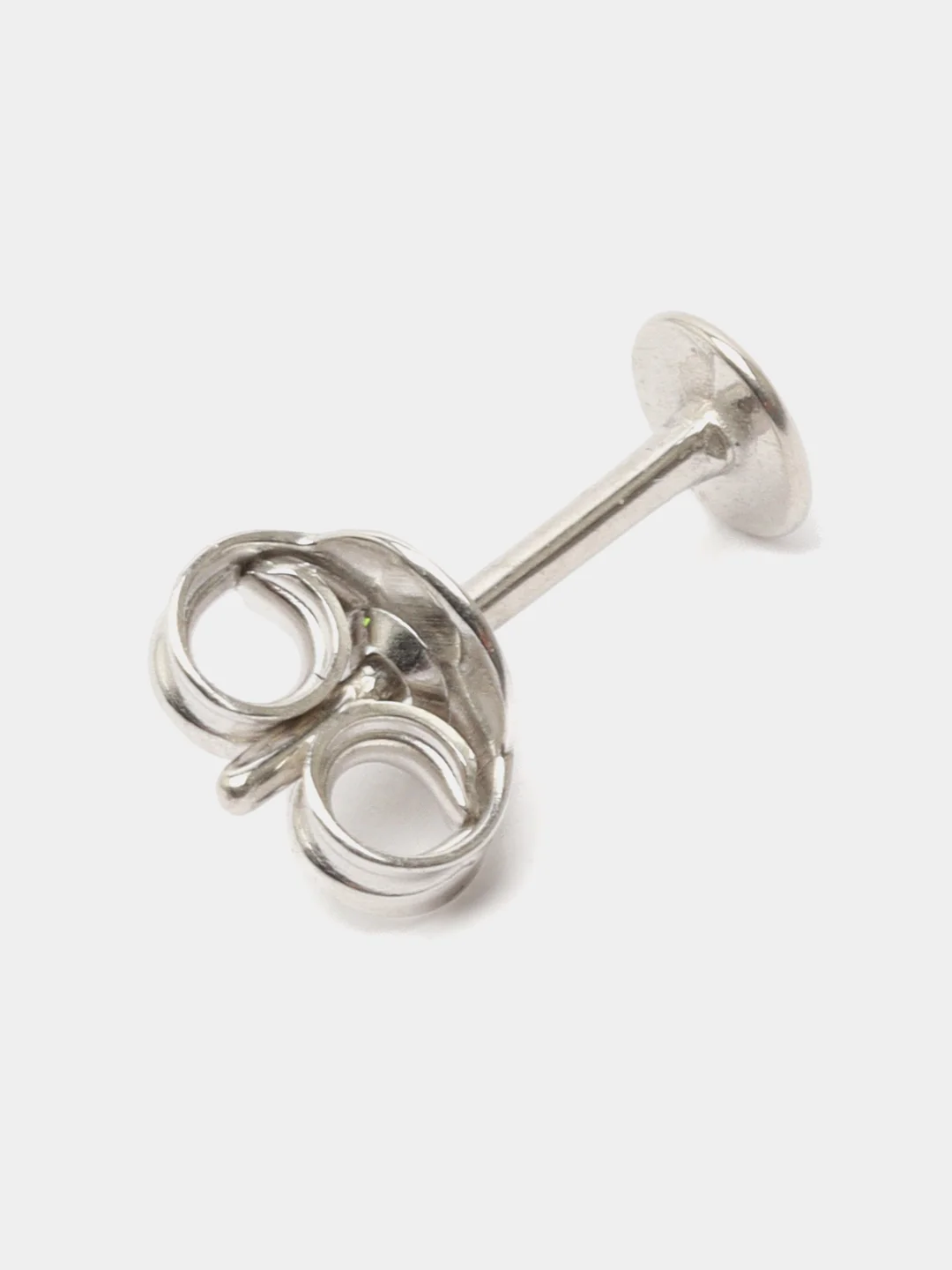 Серый моно-серьга из серебра , 1 штука