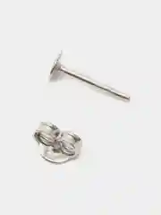 Серый моно-серьга из серебра , 1 штука