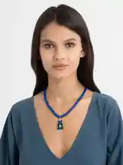 Бежевый меланж чокер из халцедона с кулоном