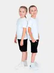 Белый костюм спортивный, футболка и шорты