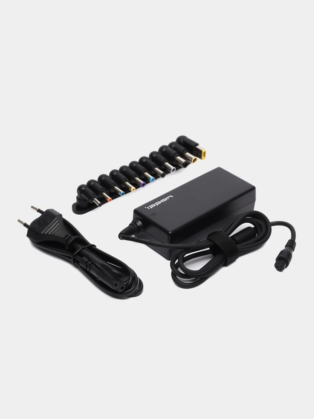 Черный блок питания Ippon E70 универсальный 70W, 18.5V-20V