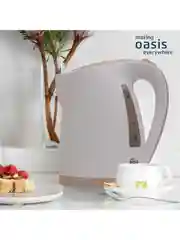 Белый электрический чайник making Oasis everywhere K-3PWI