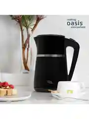 Черный электрический чайник making Oasis everywhere K-4SPB