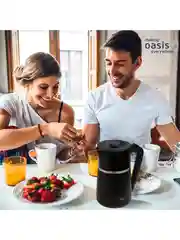 Черный электрический чайник making Oasis everywhere K-4SPB